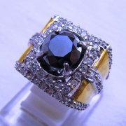 batu permata, batu mulia, cincin permata BATU PERMATA BERLIAN HITAM