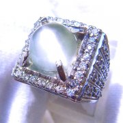 batu permata, batu mulia, cincin permata BATU PERMATA MOONSTONES BIDURI BULAN batu permata, batu mulia, cincin permata BATU PERMATA MOONSTONES BIDURI BULAN