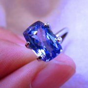 batu permata, batu mulia, cincin permata BATU PERMATA NATURAL TANZANITE BERSERTIFIKAT