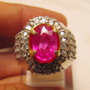 batu permata, batu mulia, cincin permata BATU PERMATA RUBY RU075