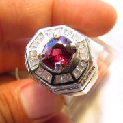 batu permata, batu mulia, cincin permata BATU PERMATA SPARKLING RHODOLITE GARNET