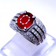 batu permata, batu mulia, cincin permata CINCIN MICROSETTING PIGEON BLOOD RUBY