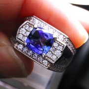 batu permata, batu mulia, cincin permata NATURAL TANZANITE BERSERTIFIKAT